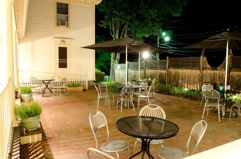 The Kennebunk Inn Bagian luar foto