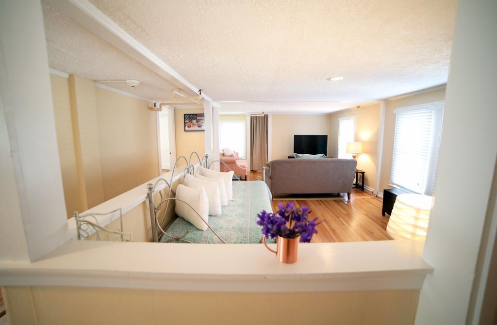 The Kennebunk Inn Bagian luar foto