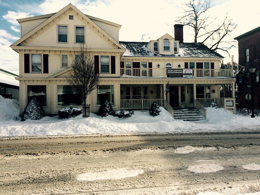 The Kennebunk Inn Bagian luar foto