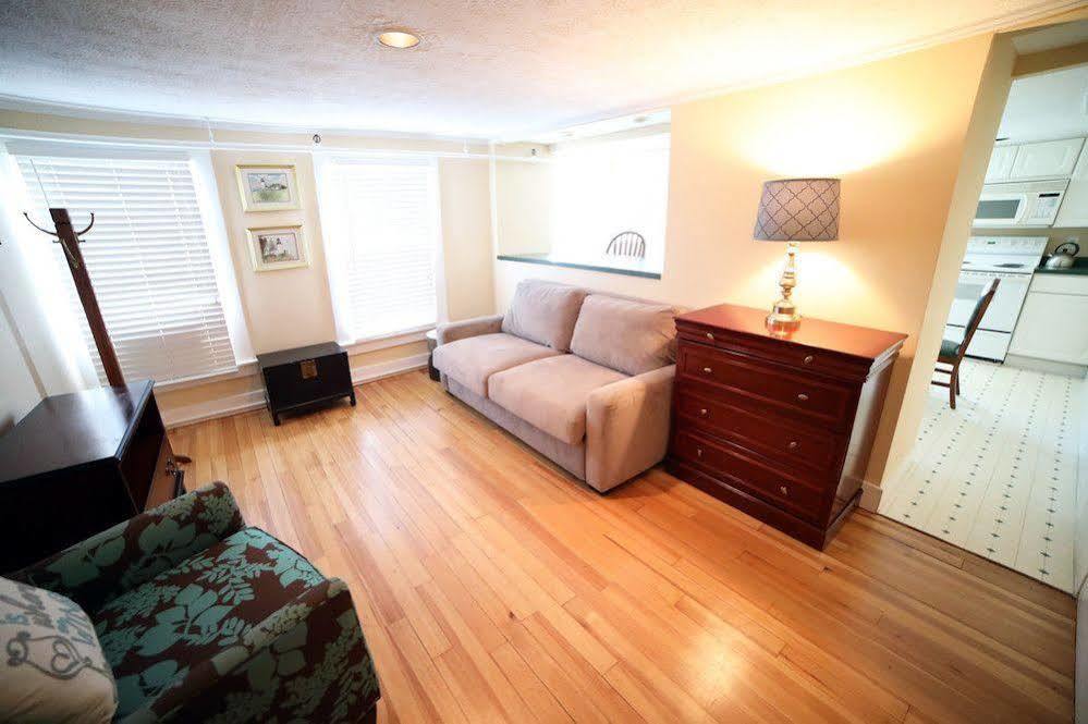 The Kennebunk Inn Bagian luar foto