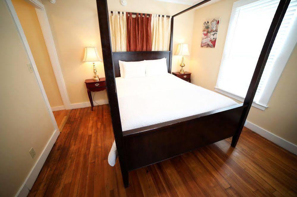 The Kennebunk Inn Bagian luar foto